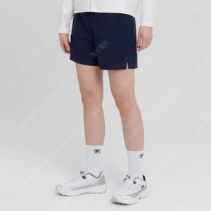 (새상품) 휠라 쿨링 5부 반바지 네이비 S 트레이닝 바지 이미지