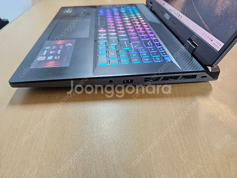 급쳐 17인치 RTX4070 I9 초고사양 게이밍노트북...--3