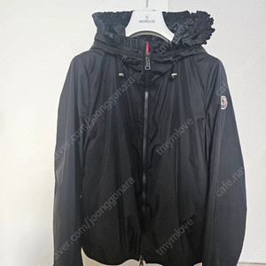 몽클레어 바람막이