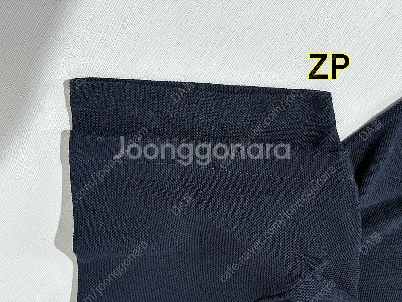 톰브라운 백로고 반팔티--6