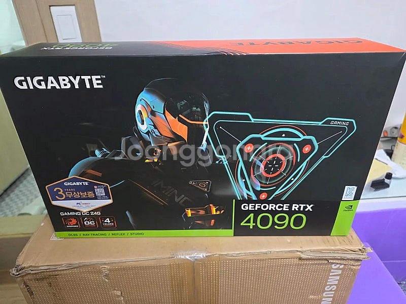 기기바이트 RTX4090 게이밍OC 305만 팜.--0