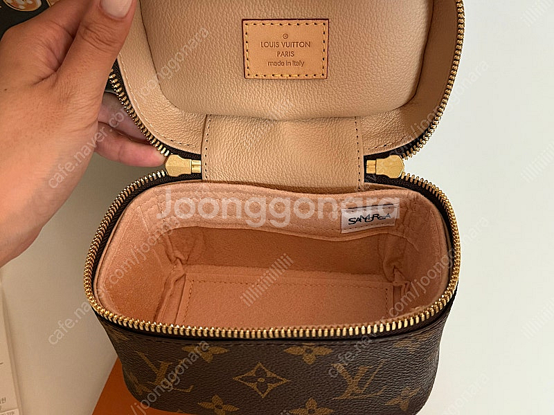 (판매가능) 루이비통 니스 나노 106만원에 판매합니다. (사용감 있음/사진 참고)--4
