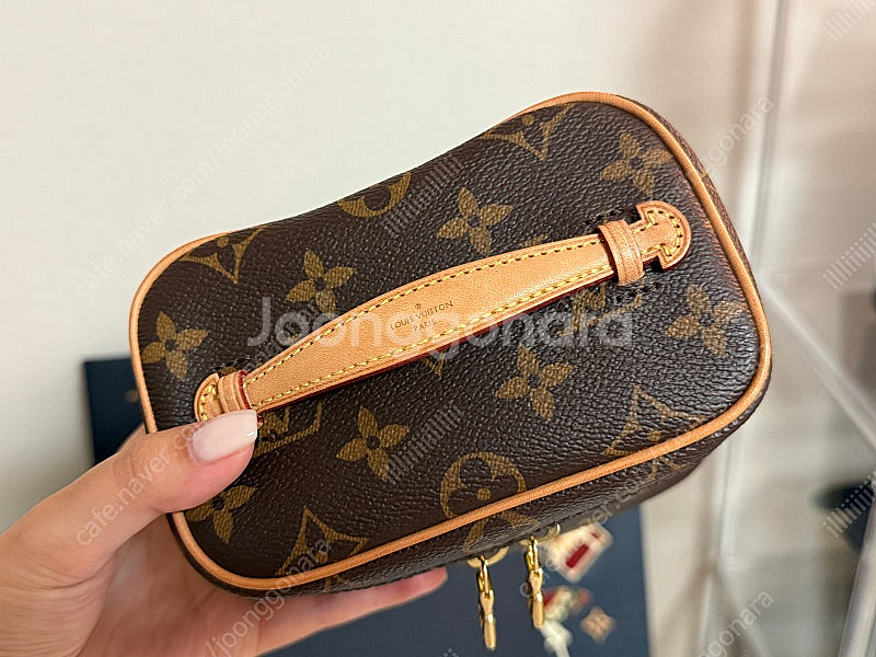 (판매가능) 루이비통 니스 나노 106만원에 판매합니다. (사용감 있음/사진 참고)--7