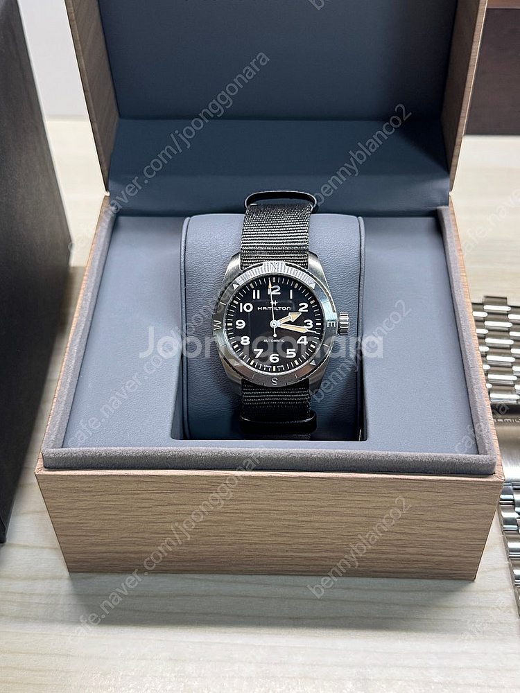 해밀턴 익스페디션 37mm (정품 브레이슬릿 + 나토)--0