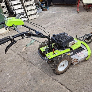 승용제초기 보행제초기 예초기