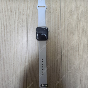 애플워치se 40mm 화이트 액정깨짐 판매