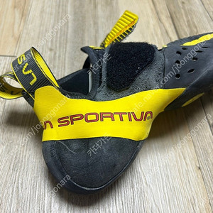 라스포르티바 솔루션 콤프 36 1/2 판매