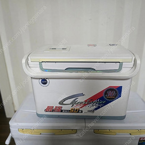 해동 30리터 아이스박스 판매합니다.
