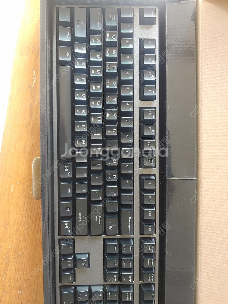 Deck Hassium Pro 덱 헤슘 프로 청축 108키 LED화이트 팝니다--1