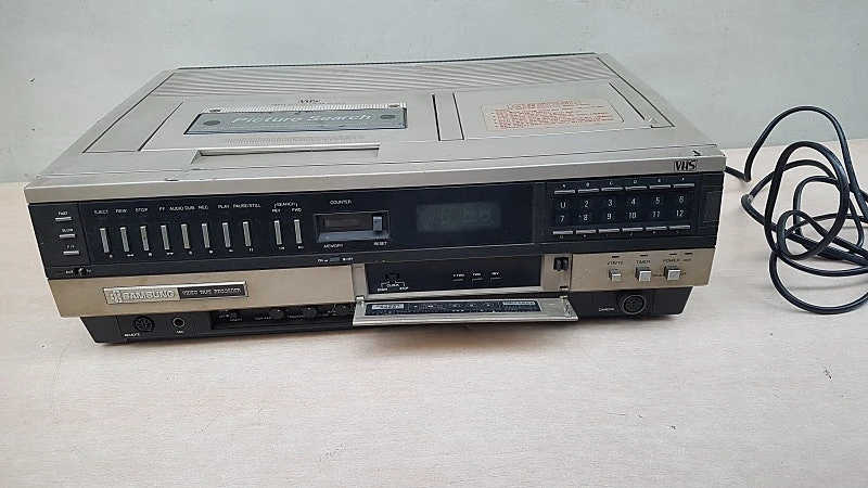 빈티지 1984년 삼성 SV-9500 비디오 플래이어 이미지