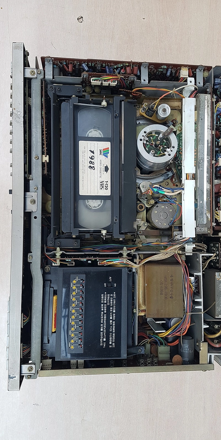 빈티지 1984년 삼성 SV-9500 비디오 플래이어 이미지