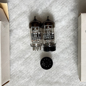 Mullard멀라드 M8162(12AT7/ECC81고신뢰관) 이중지지 NOS NIB 메치페어 판매