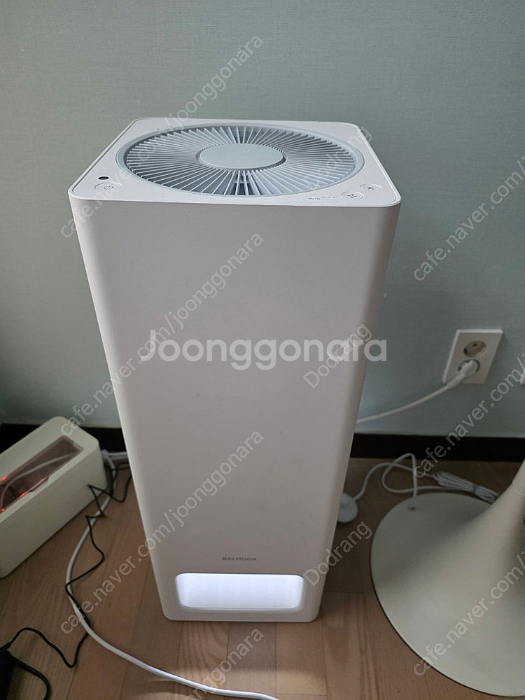 발뮤다 더퓨어 공기청정기--0