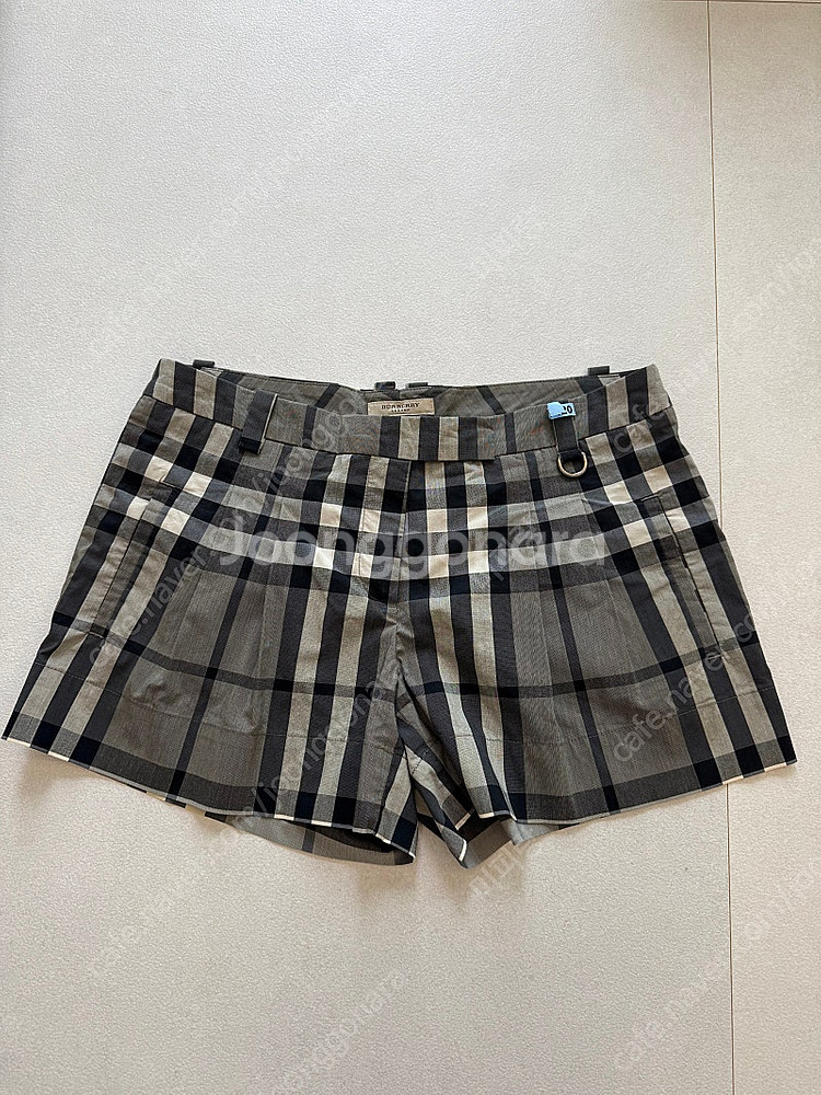 버버리 숏팬츠 우먼 반바지 Burberry--2