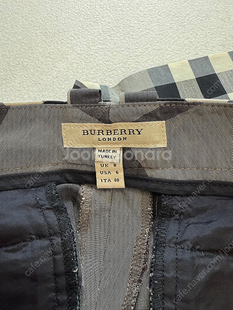 버버리 숏팬츠 우먼 반바지 Burberry--4