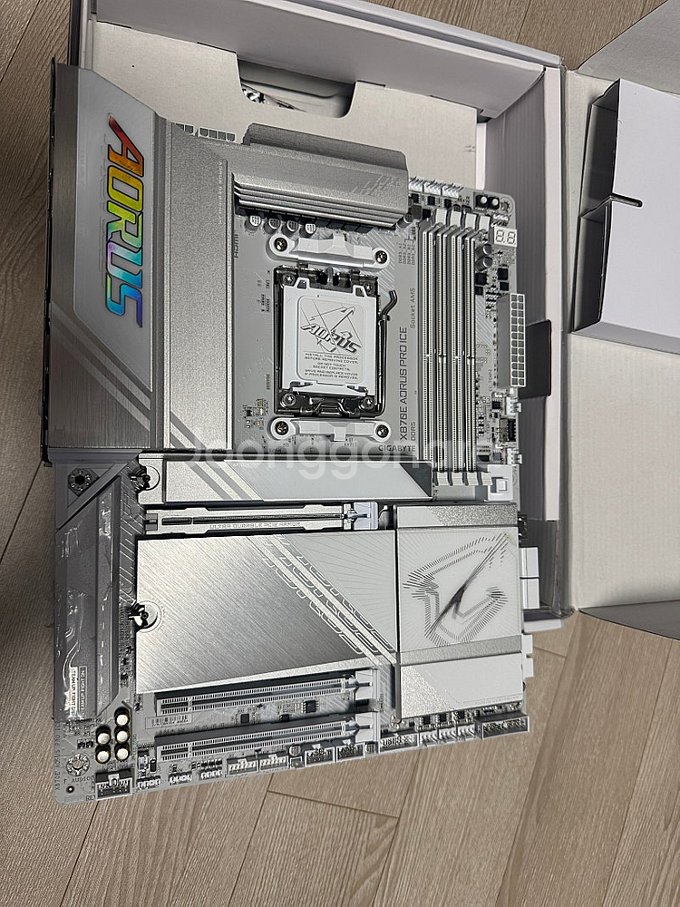 GIGABYTE X870E AORUS PRO ICE 팝...--2