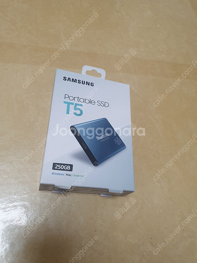 ps4 프로 1테라 풀박 패드2개 삼성t5 외장ssd2...--6