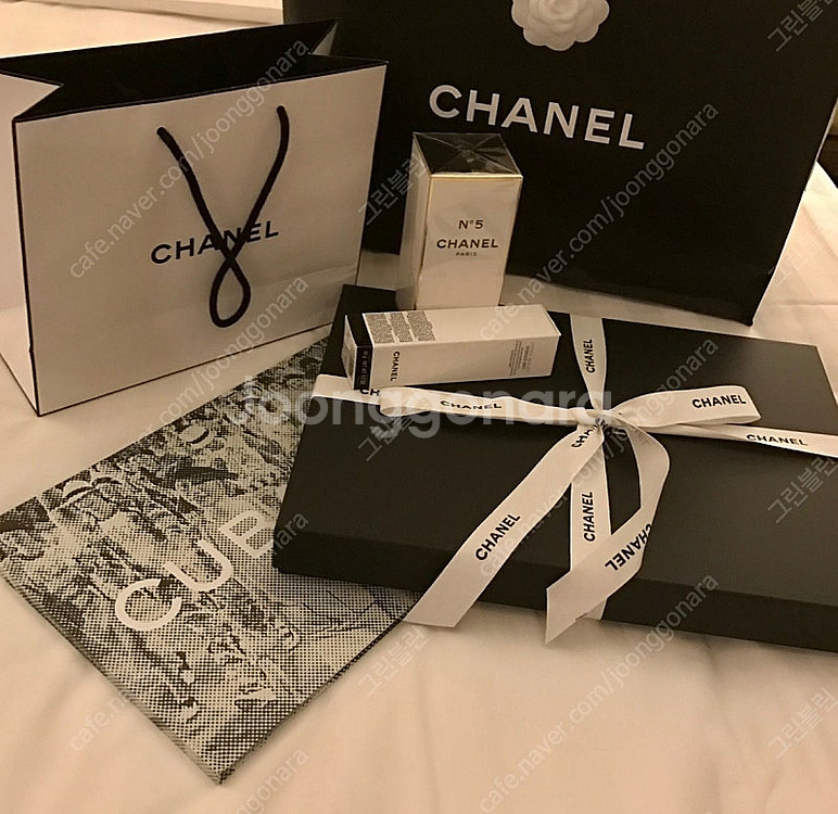 샤넬 캐비어 클러치 라지 금장--8