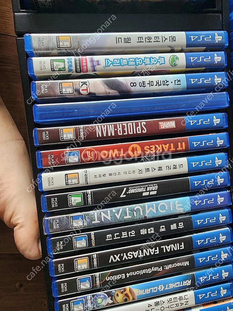 플스4 타이틀 및 ps4 듀얼쇼크--0