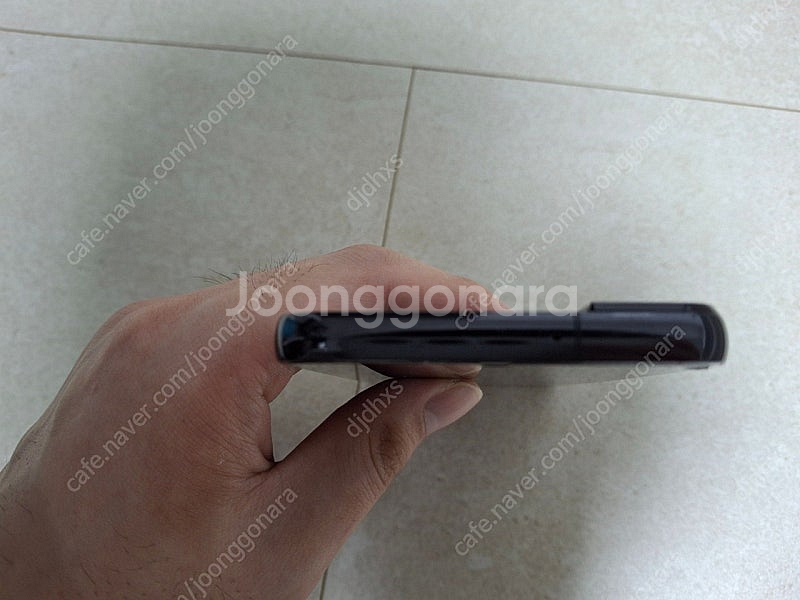 갤럭시s22 256기가 (파손) 팝니다--4