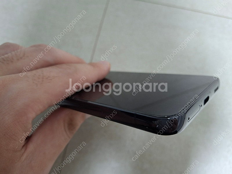 갤럭시s22 256기가 (파손) 팝니다--5