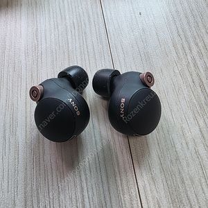 소니 노이스캔슬링 무선이어폰 wf-1000xm4 팝니다