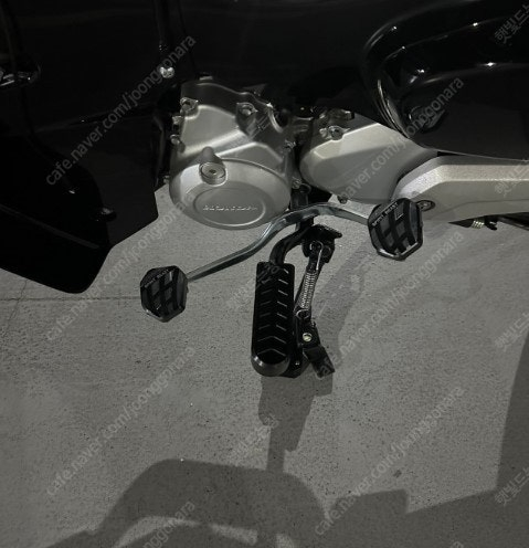 슈퍼커브 논슬립 발판 둥근 사각 c125 이미지