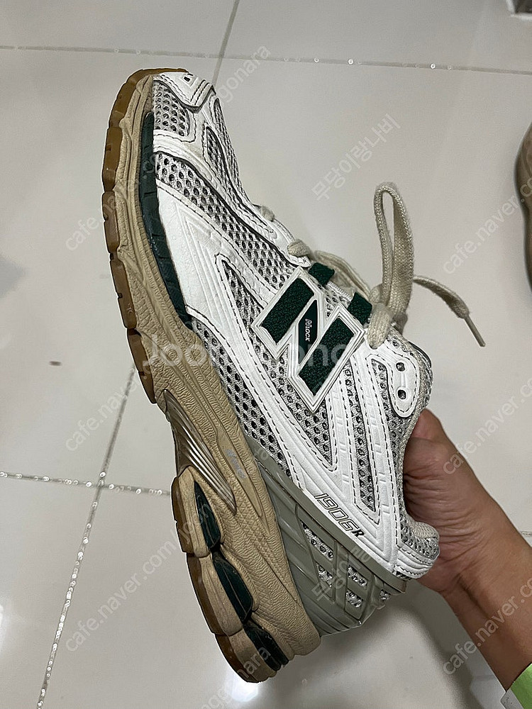 뉴발란스 1906 빈티지 그린 235--3