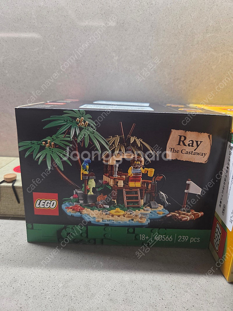 레고 40566, 40567 개당 4만원에 팝니다. 각1개씩 보유중입니다.--1