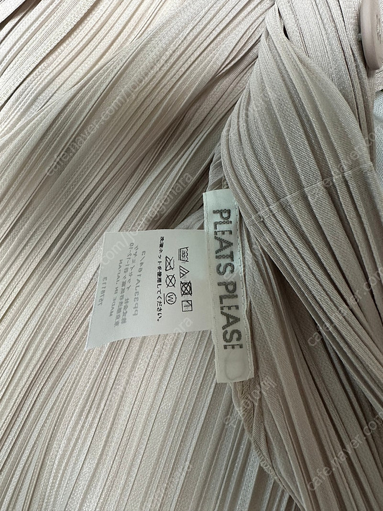 플리츠플리즈 12월먼슬리컬러코트 라이트베이지 3 이미지