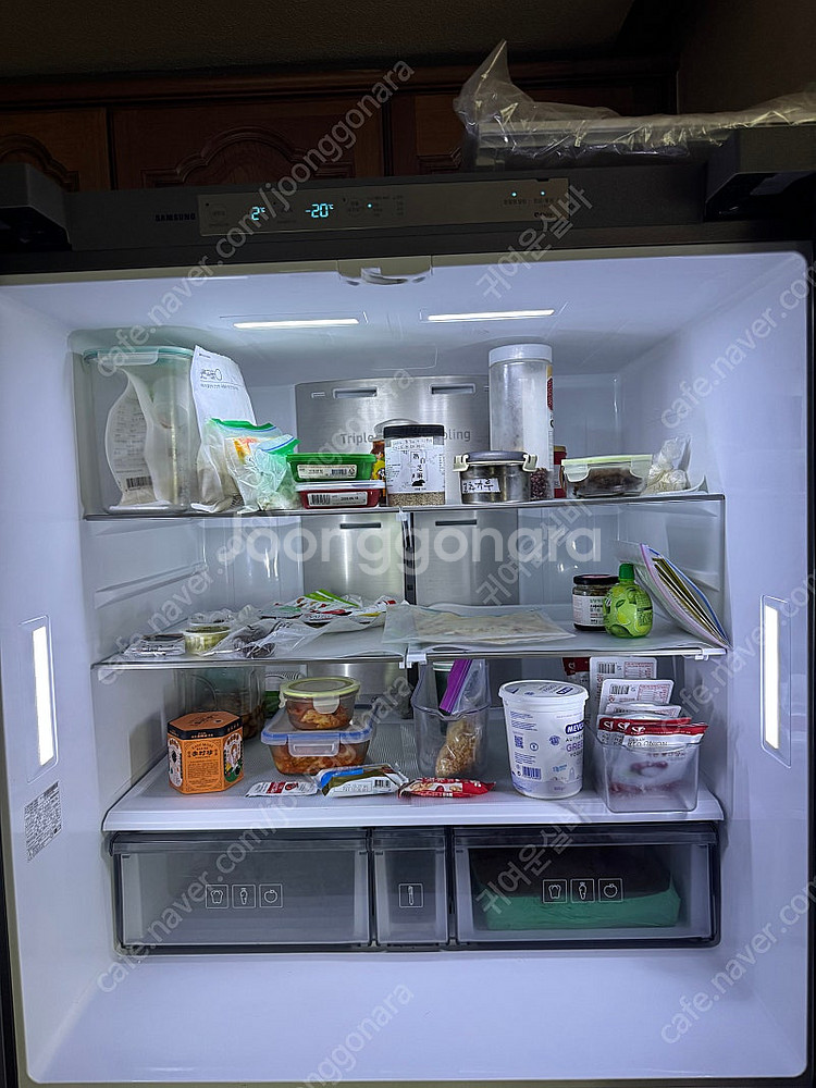 삼성 비스포크 냉장고 RF85R9261G1 4도어--3
