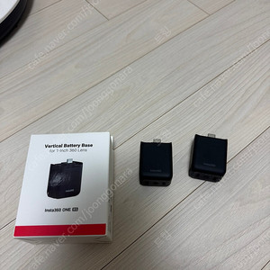 인스타360 ONE RS 1인치 360도 에디션 배터리 판매합니다.