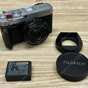 후지 필름 X-E4 실버 / XF27mm 2.8 R WR 판매합니다.