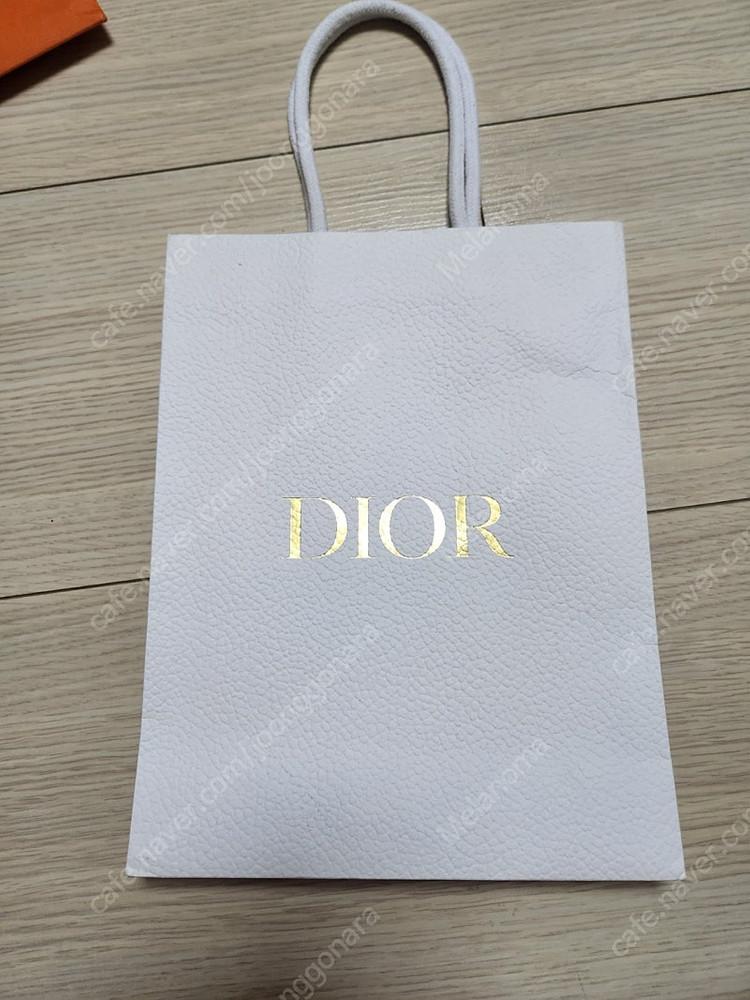 디올 쇼핑백(20×26×8)명품 쇼핑백/정품 명품쇼핑백 배포 8000원 이미지