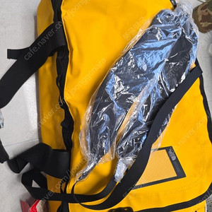 노스페이스 더플백 M 옐로우