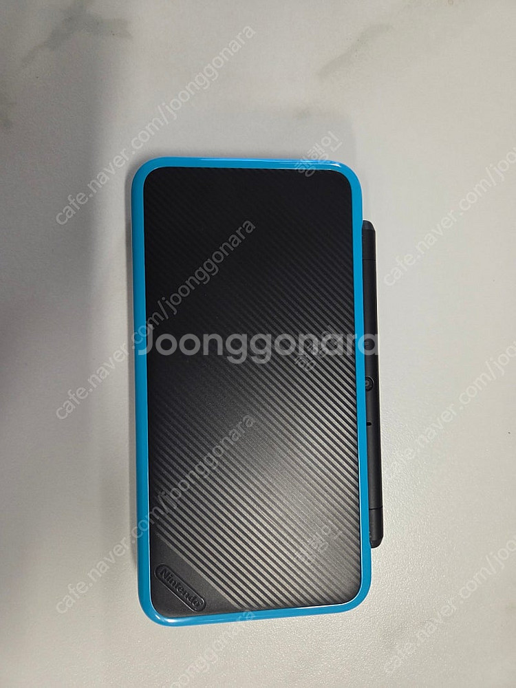 닌텐도 뉴 2DS XL 블랙 터콰이즈 팝니다.--0