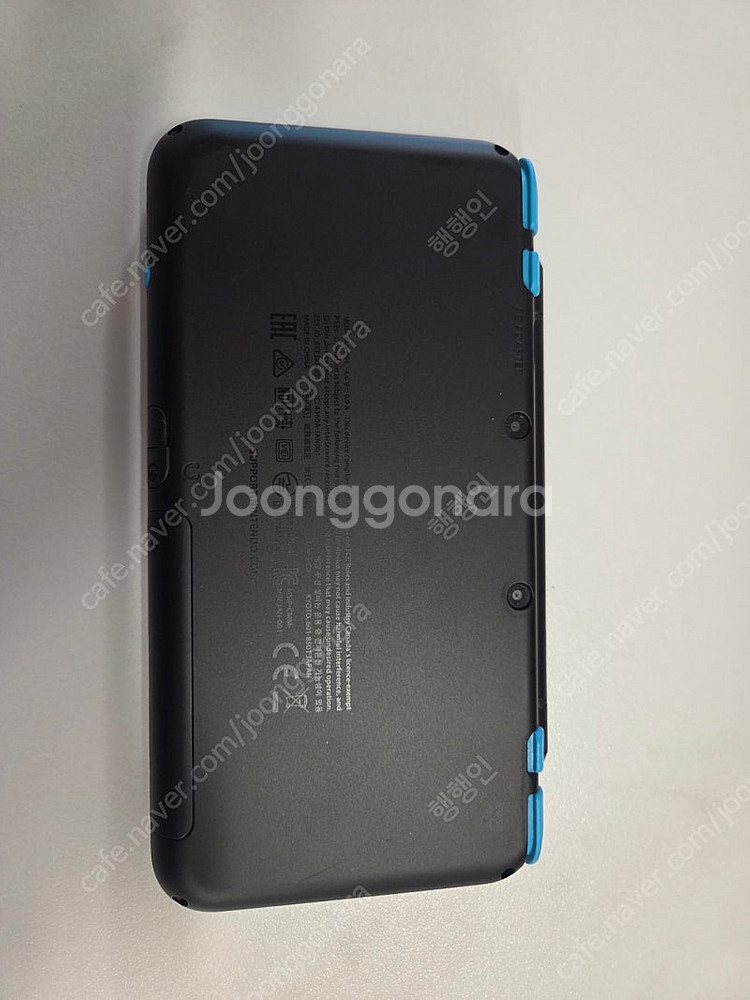 닌텐도 뉴 2DS XL 블랙 터콰이즈 팝니다.--1
