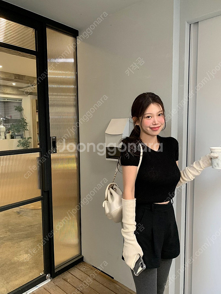 예슬마켓 온트 ownt 캐시미어 블랙 쇼츠 s--0