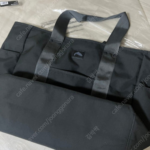 심스 토드백 40L 새상품 팝니다