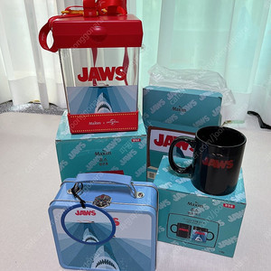 맥심 유니버설 콜라보 죠스 세트 새상품