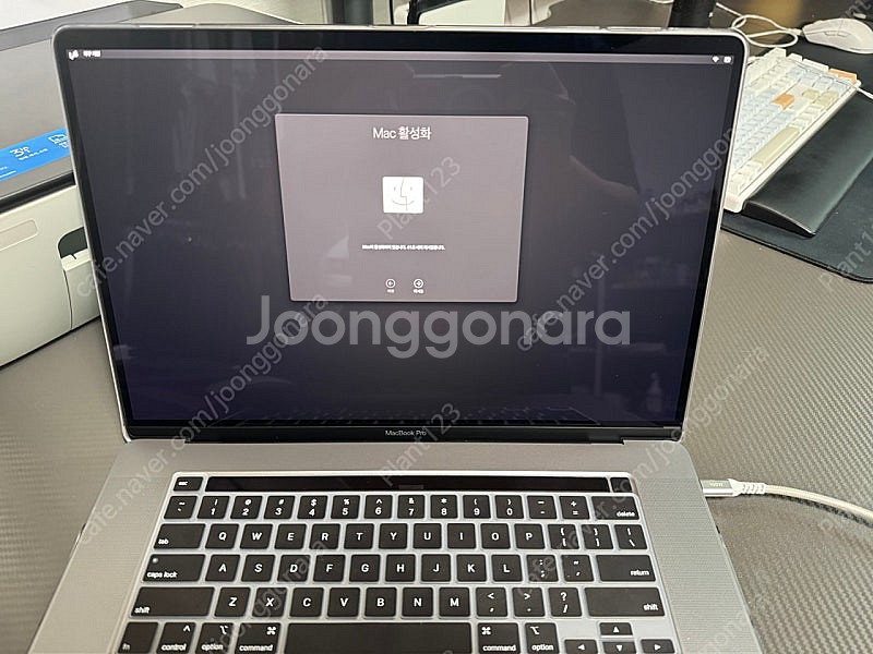 2019년형 맥북 프로 i7, 16GB, 500GB--0