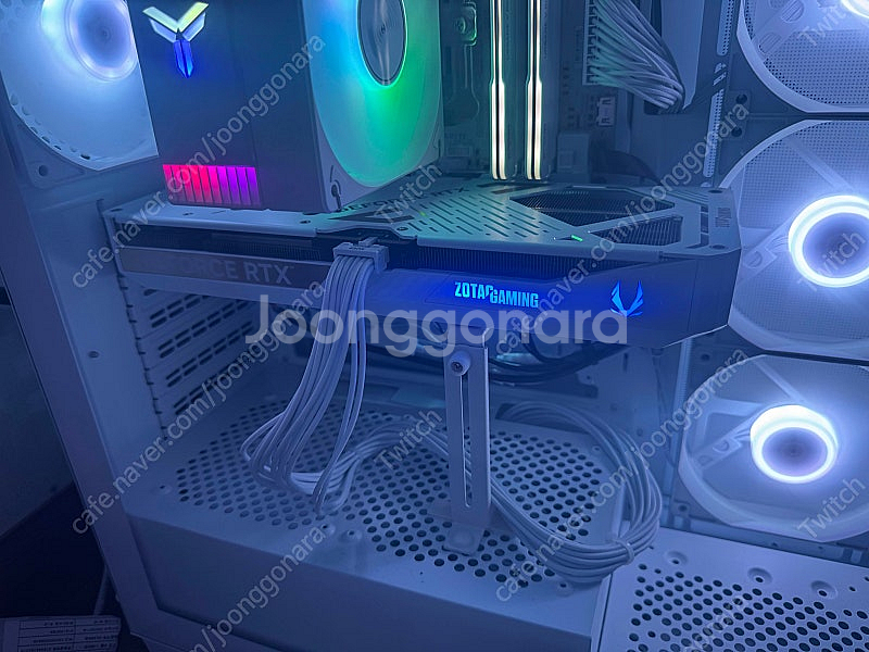 zotac rtx 5070 amp 그래픽카드--1