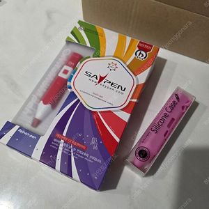 택포 미개봉 새상품 / 세이펜 레인온펜 32GB (레드) RTR-4000BS + 정품 실리콘 케이스(핑크) 팝니다