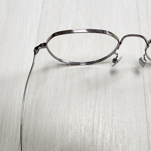 애쉬크로프트 휴즈3 55사이즈 앤틱실버 빅사이즈 티타늄 안경테