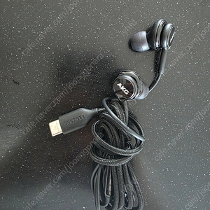 삼성 akg c타입 이어폰 팝니다