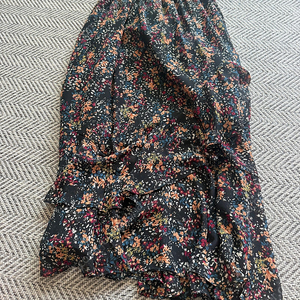 쉬폰 꽃무늬치마