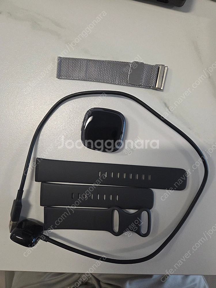 핏빗 센스2 팝니다--0