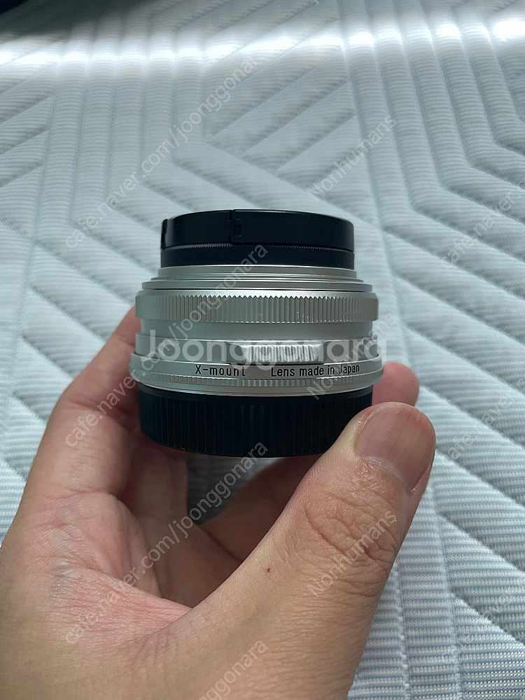 보이그랜더 27mm f2 실버 후지 x마운트 팝니다.--2