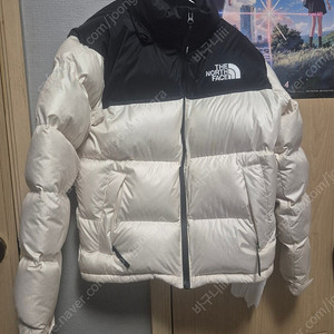 노스페이스 새상품 눕시 크림색상 패딩 90사이즈 판매