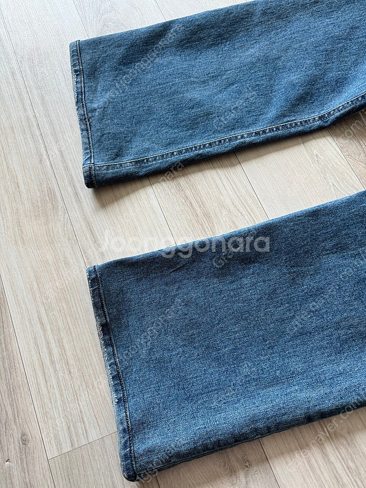 그레이룸 슬림부츠컷 중청데님 s--6